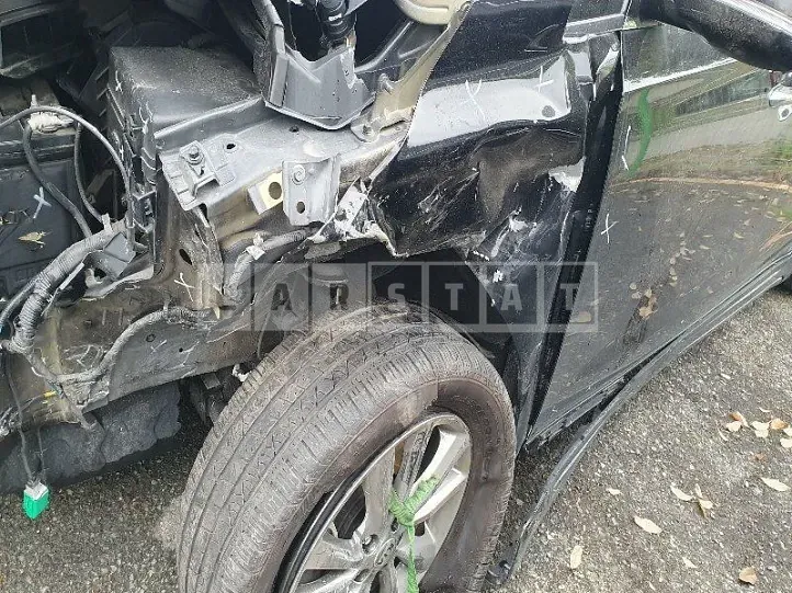 Photo 2 of 26: 2019 Kia Carnival High Limousine — Korean insurance auction
