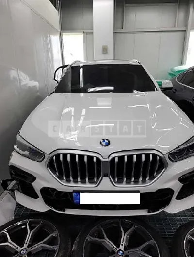 Photo 1 of 31: 2022 BMW X6 xDrive 40i, VIN WBACY6102N9M33391 — Korean insurance auction
