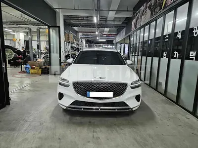 Photo 1 of 17: 2023 Genesis GV70, VIN KMTMA81BBPU121839 — Korean insurance auction