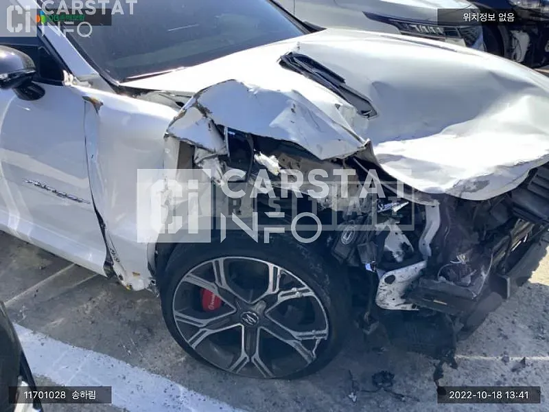 Photo 2 of 14: 2018 Kia Stinger, VIN KNAE751CDKS046452 — Korean insurance auction