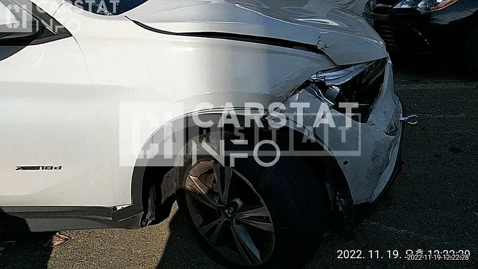 Photo 2 of 12: 2016 BMW X1 xDrive 18d, VIN WBAHT910XG5F18403 — Korean insurance auction
