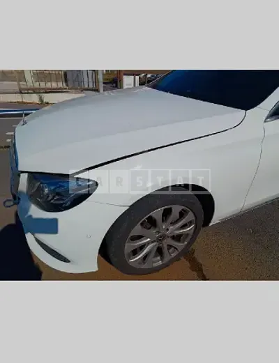 Photo 1 of 9: 2019 Mercedes-Benz E 300 4Matic, VIN WDDZF4KB5KA622737 — Korean insurance auction