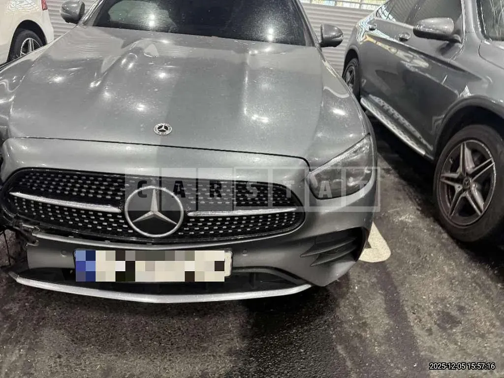 Photo 2 of 16: 2023 Mercedes-Benz E220 d 4Matic — Korean insurance auction