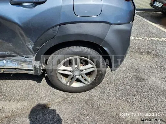 Photo 2 of 10: 2018 Hyundai Kona — Korean insurance auction
