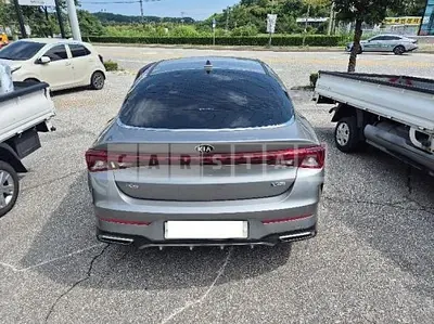 Photo 1 of 13: 2020 Kia K5 — Korean insurance auction
