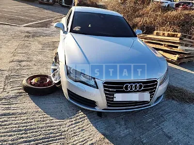 Photo 1 of 41: 2015 Audi A7 45 TDI quattro, VIN WAUZZZ4GXFN026218 — Korean insurance auction