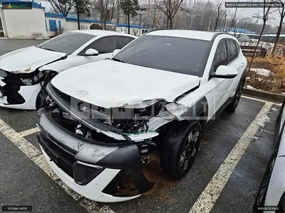 Photo 1 of 10: 2024 Hyundai Kona, VIN KMHHC813BSU168894 — Korean insurance auction