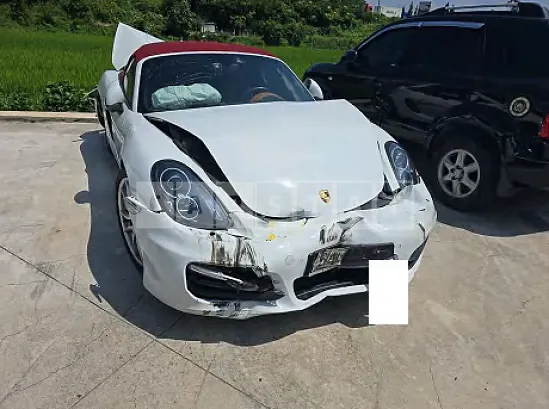 Photo 2 of 45: 2015 Porsche Boxster S — Korean insurance auction
