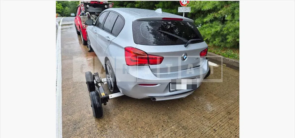 Photo 2 of 68: 2017 BMW 118d — Korean insurance auction