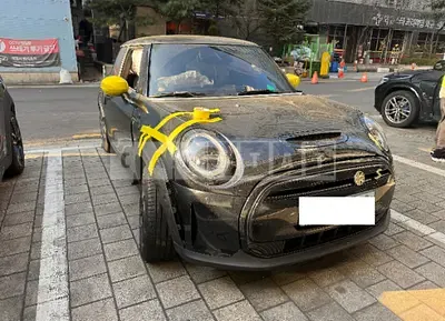 2023 BMW MINI Cooper SE
