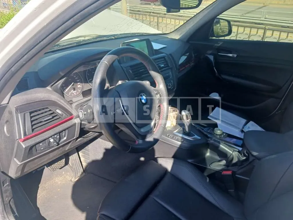 Photo 2 of 6: 2015 BMW 118d — Korean insurance auction