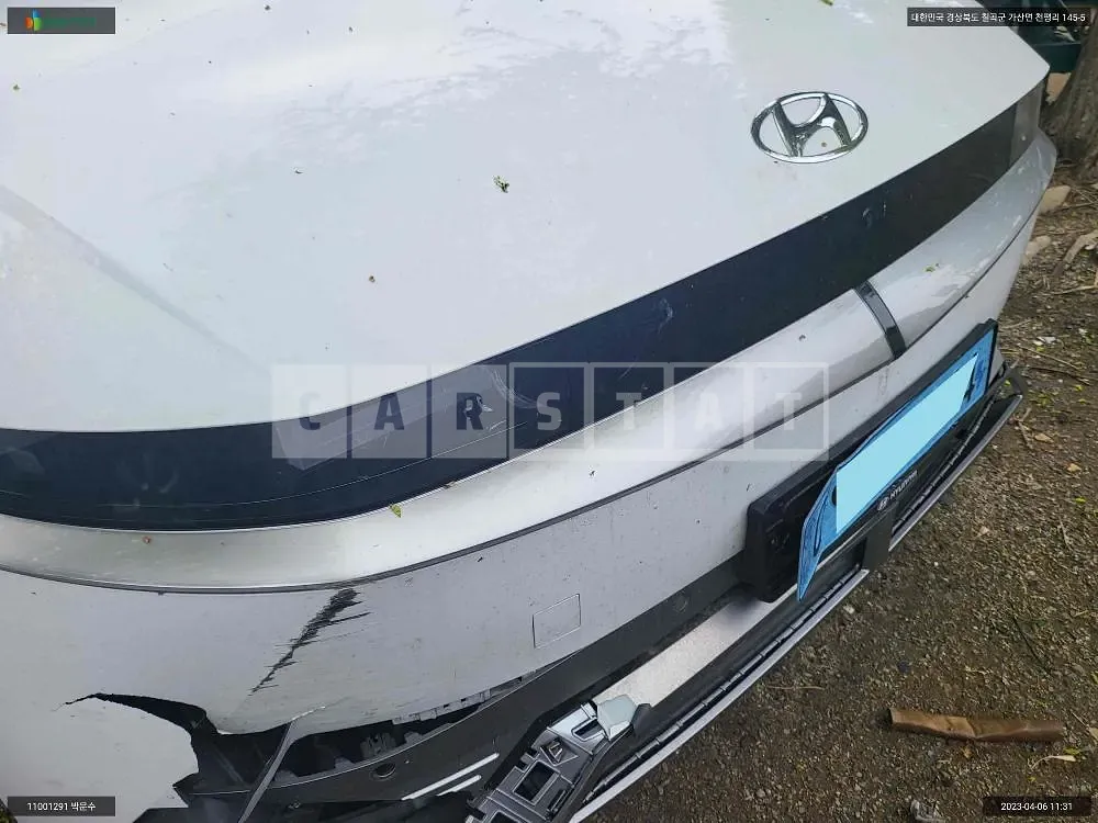 Photo 2 of 12: 2021 Hyundai IONIQ 5, VIN KMHKR81AFNU041032 — Korean insurance auction