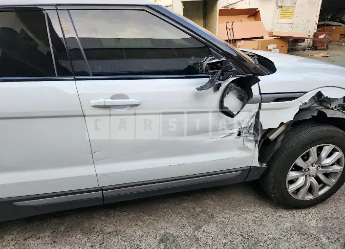 Photo 2 of 27: 2015 Land Rover Range Rover Evoque 2.2d, VIN SALVA2BE0FH979965 — Korean insurance auction