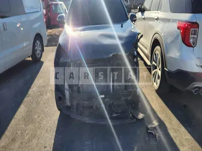 Photo 1 of 13: 2018 Kia Sorento, VIN KNAPH81BDKA490782 — Korean insurance auction
