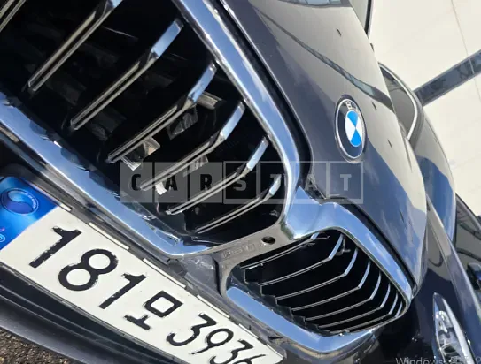 Photo 2 of 36: 2023 BMW 520i — Korean insurance auction