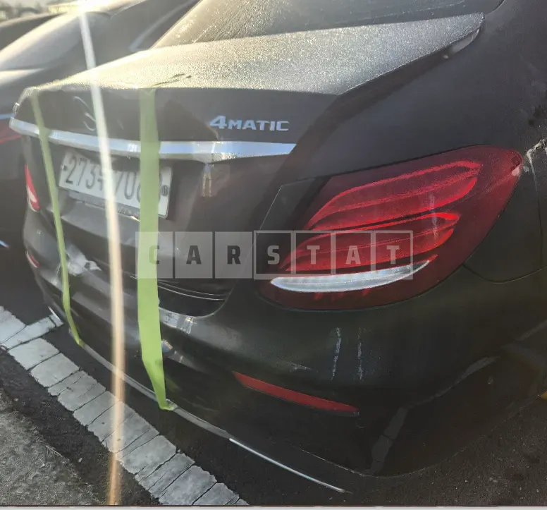 Photo 2 of 23: 2020 Mercedes-Benz E 300 4Matic — Korean insurance auction
