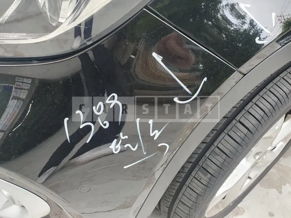 Photo 2 of 15: 2018 Mercedes-Benz GLA220, VIN WDCTG4FB3KJ545061 — Korean insurance auction