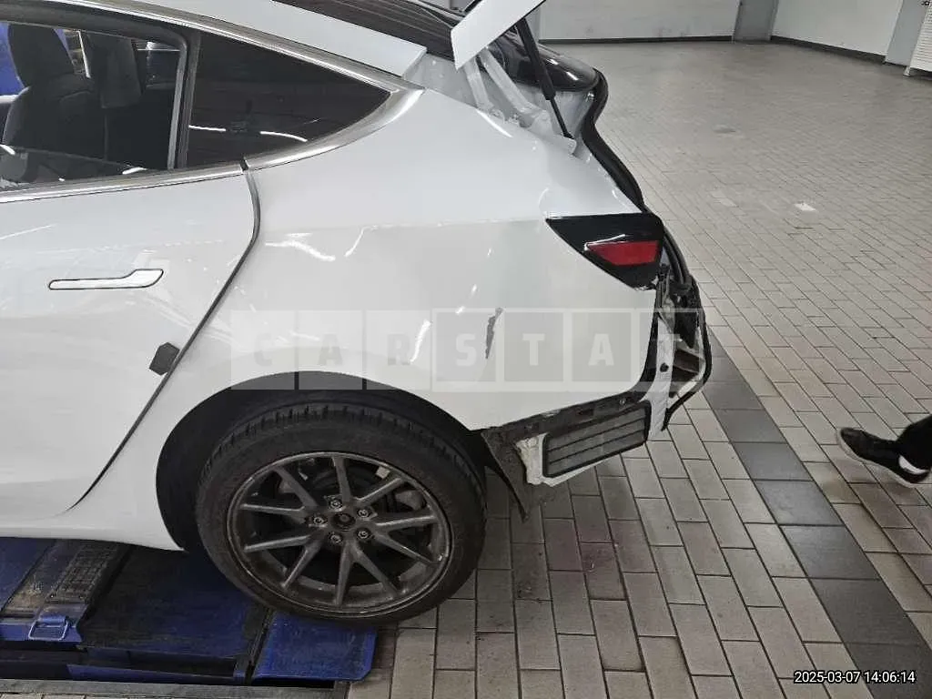 Photo 2 of 26: 2020 Tesla Model 3 Standard Range Plus RWD, VIN 5YJ3E1EA4LF733602 — Korean insurance auction