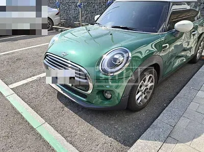Photo 1 of 24: 2021 MINI Cooper — Korean insurance auction