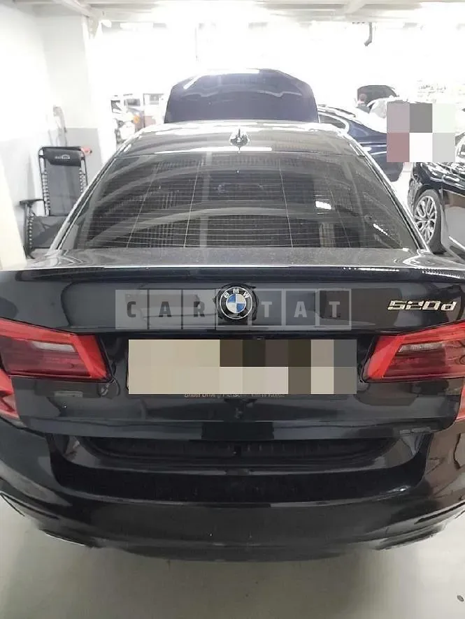 Photo 2 of 4: 2017 BMW (parts) 520d Light — Korean insurance auction