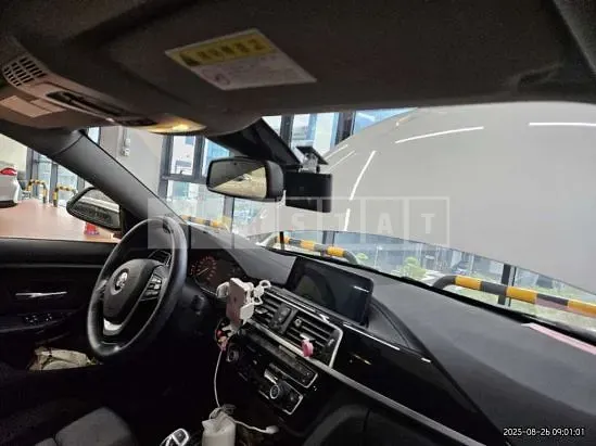 Photo 2 of 25: 2020 BMW 420i GranCoupe — Korean insurance auction