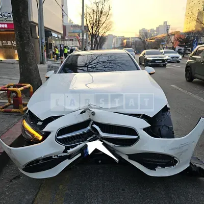 Photo 1 of 8: 2024 Mercedes-Benz C 300 4Matic, VIN W1KAF4HB0RR173872 — Korean insurance auction