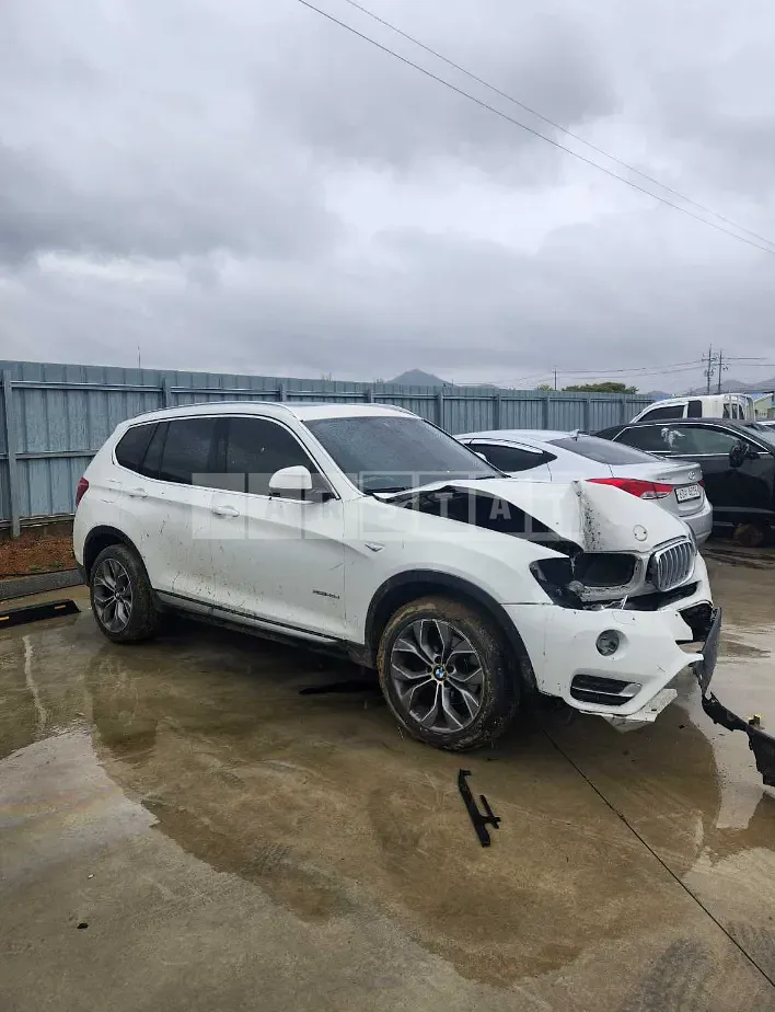 Photo 2 of 13: 2015 BMW X3 xDrive 20d, VIN WBAWZ5102F0L09132 — Korean insurance auction