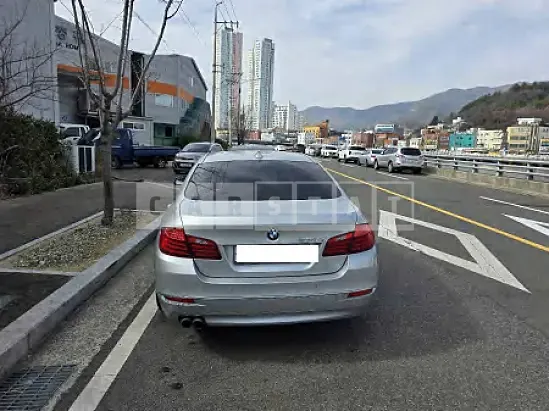 Photo 2 of 19: 2015 BMW 520d — Korean insurance auction