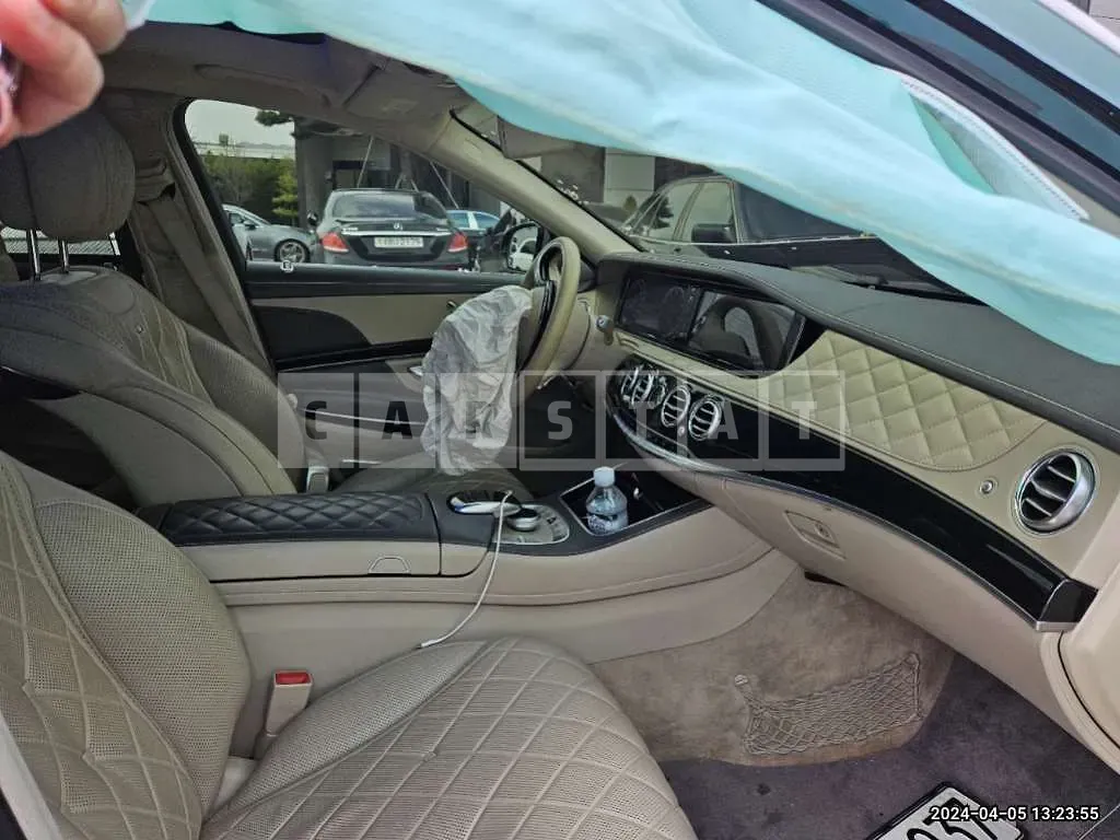 Photo 2 of 21: 2016 Mercedes-Benz S600, VIN WDDUX7GB8GA261965 — Korean insurance auction