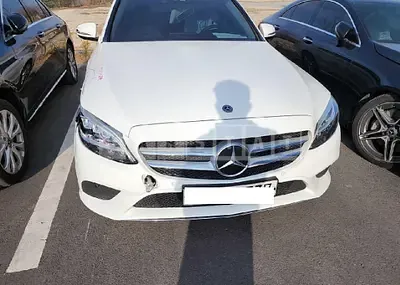 Photo 1 of 20: 2020 Mercedes-Benz C 200, VIN WDDWF8AB8LR559311 — Korean insurance auction
