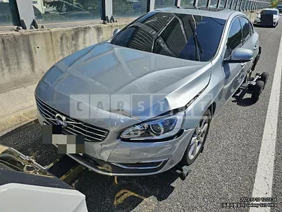 Photo 1 of 22: 2017 Volvo S60D3, VIN YV1FS79B0H2436563 — Korean insurance auction