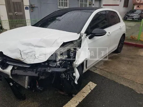 Photo 2 of 15: 2022 Volkswagen Golf 2.0 TDI — Korean insurance auction