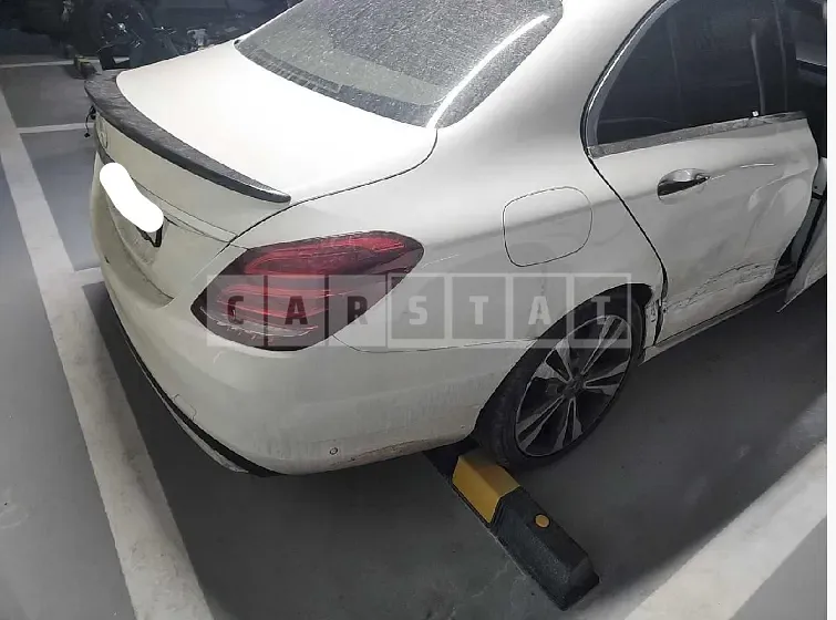 Photo 2 of 15: 2018 Mercedes-Benz C220 d, VIN WDDWF0EB2JR379444 — Korean insurance auction