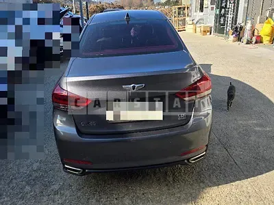 Photo 1 of 12: 2015 Genesis 3.3 — Korean insurance auction
