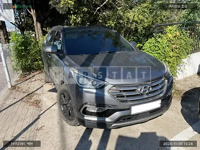 Photo 1 of 13: 2015 Hyundai Santa Fe, VIN KMHSW81XBGU580781 — Korean insurance auction
