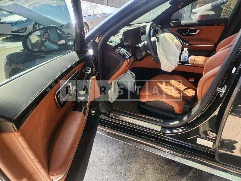 Photo 2 of 47: 2025 Mercedes-Benz S 500 4Matic, VIN W1K6G6DB5SA316212 — Korean insurance auction