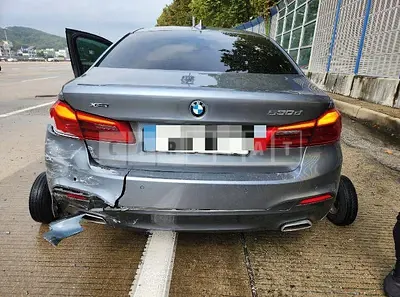 Photo 1 of 20: 2018 BMW 520d xDrive, VIN WBAJC5106JWB87122 — Korean insurance auction