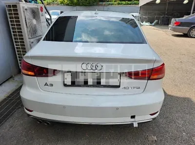 Photo 1 of 11: 2018 Audi A3 40 TFSI, VIN WAUZZZ8V1J1078863 — Korean insurance auction