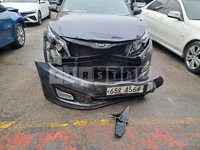 Photo 1 of 3: 2015 Kia K5, VIN KNAGN418BFA591222 — Korean insurance auction