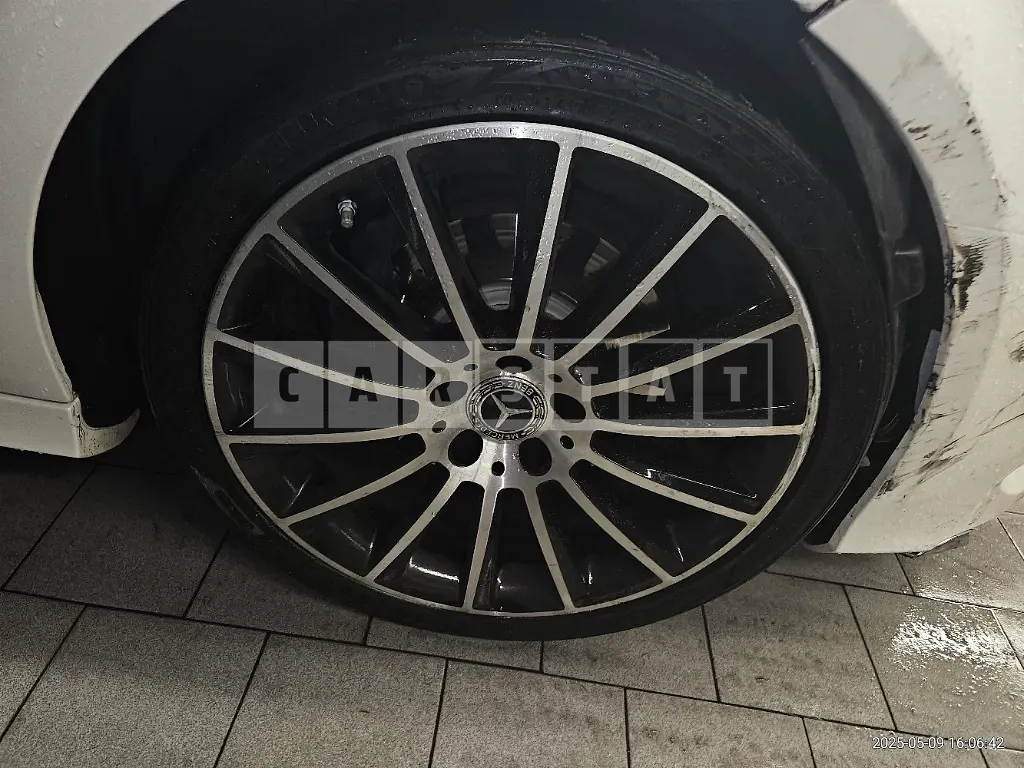 Photo 2 of 73: 2017 Mercedes-Benz CLS250 d 4Matic — Korean insurance auction