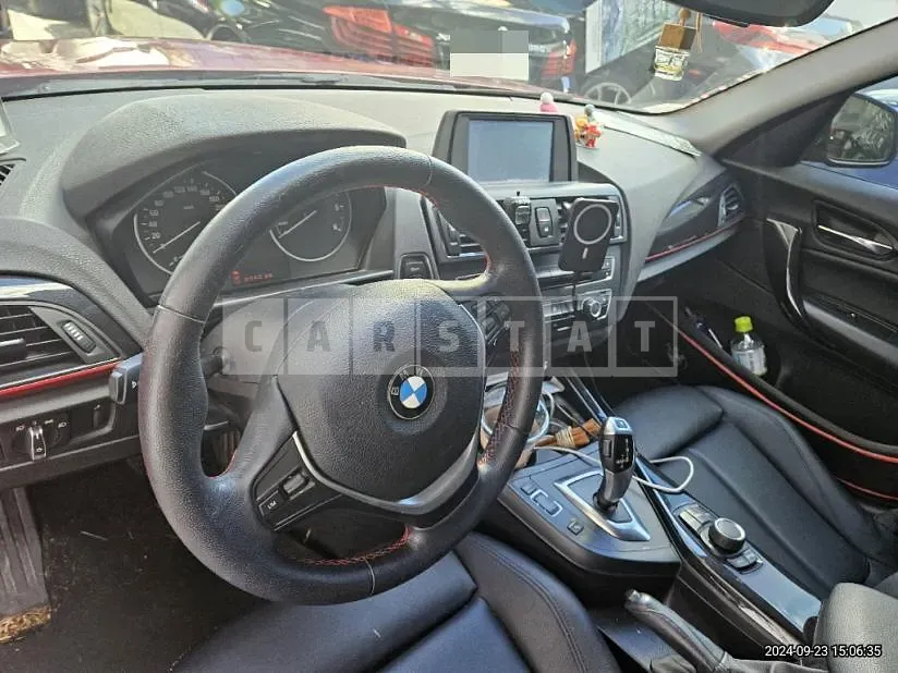 Photo 2 of 11: 2015 BMW 118d — Korean insurance auction