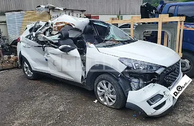 Photo 1 of 15: 2019 Hyundai Tucson, VIN KMHJ381ABKU122015 — Korean insurance auction