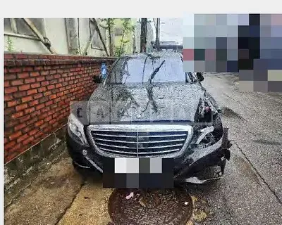Photo 1 of 20: 2015 Mercedes-Benz S500 4Matic L — Korean insurance auction