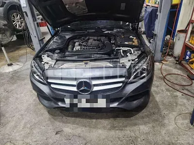 Photo 1 of 8: 2017 Mercedes-Benz C200d — Korean insurance auction