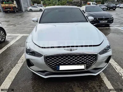 2017 GENESIS G70