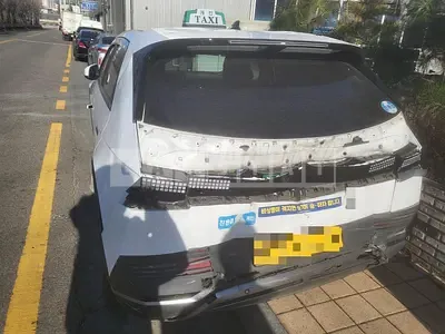 Photo 1 of 10: 2021 Hyundai Ionic 5 — Korean insurance auction