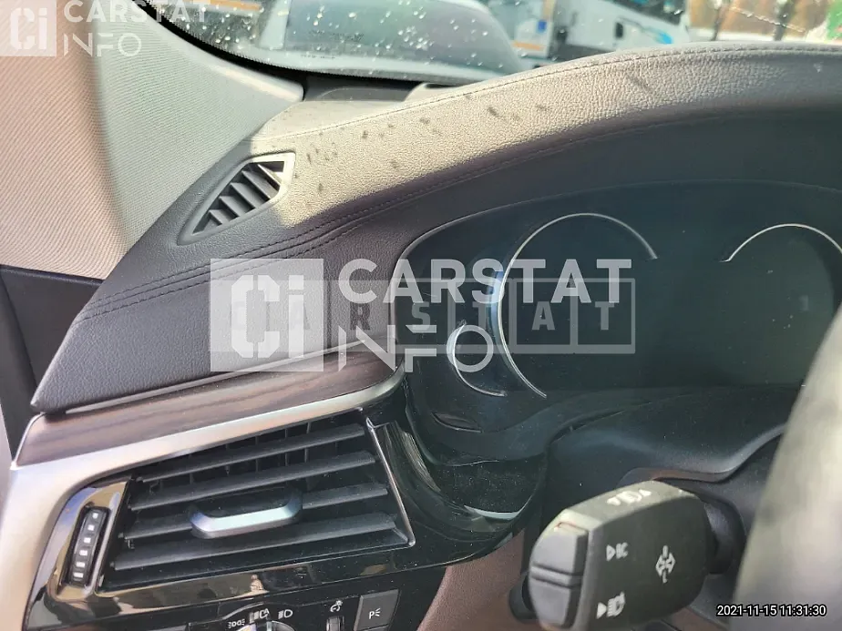 Photo 2 of 17: 2018 BMW 630d xDrive, VIN WBAJW8106JBK91171 — Korean insurance auction