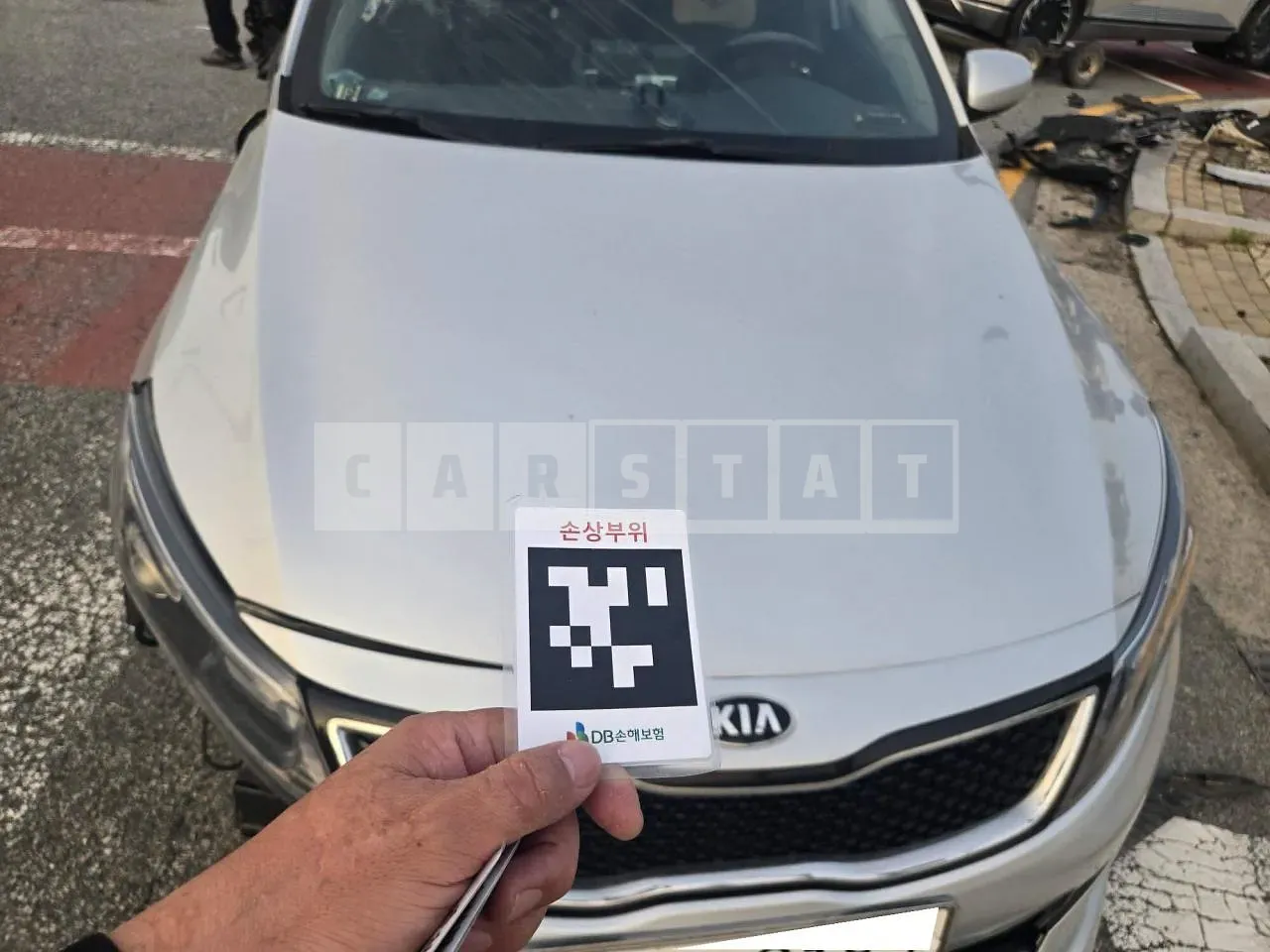 Photo 2 of 17: 2015 Kia K5, VIN KNAGN418BGA621971 — Korean insurance auction