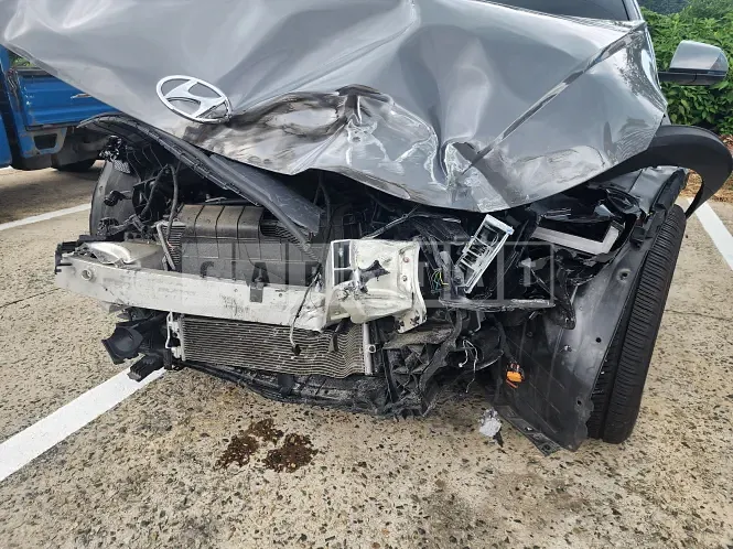 Photo 2 of 12: 2022 Hyundai IONIQ 5 Electric Car — Korean insurance auction