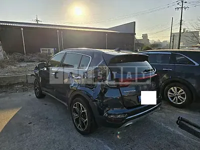 Photo 1 of 32: 2020 Kia Sportage — Korean insurance auction